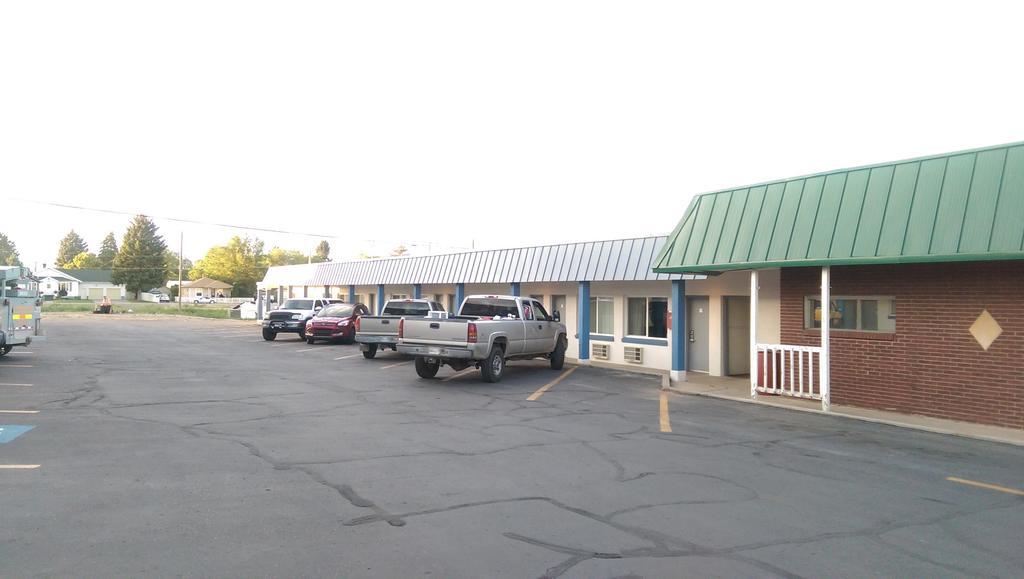 Days Inn By Wyndham Brawley Eksteriør billede