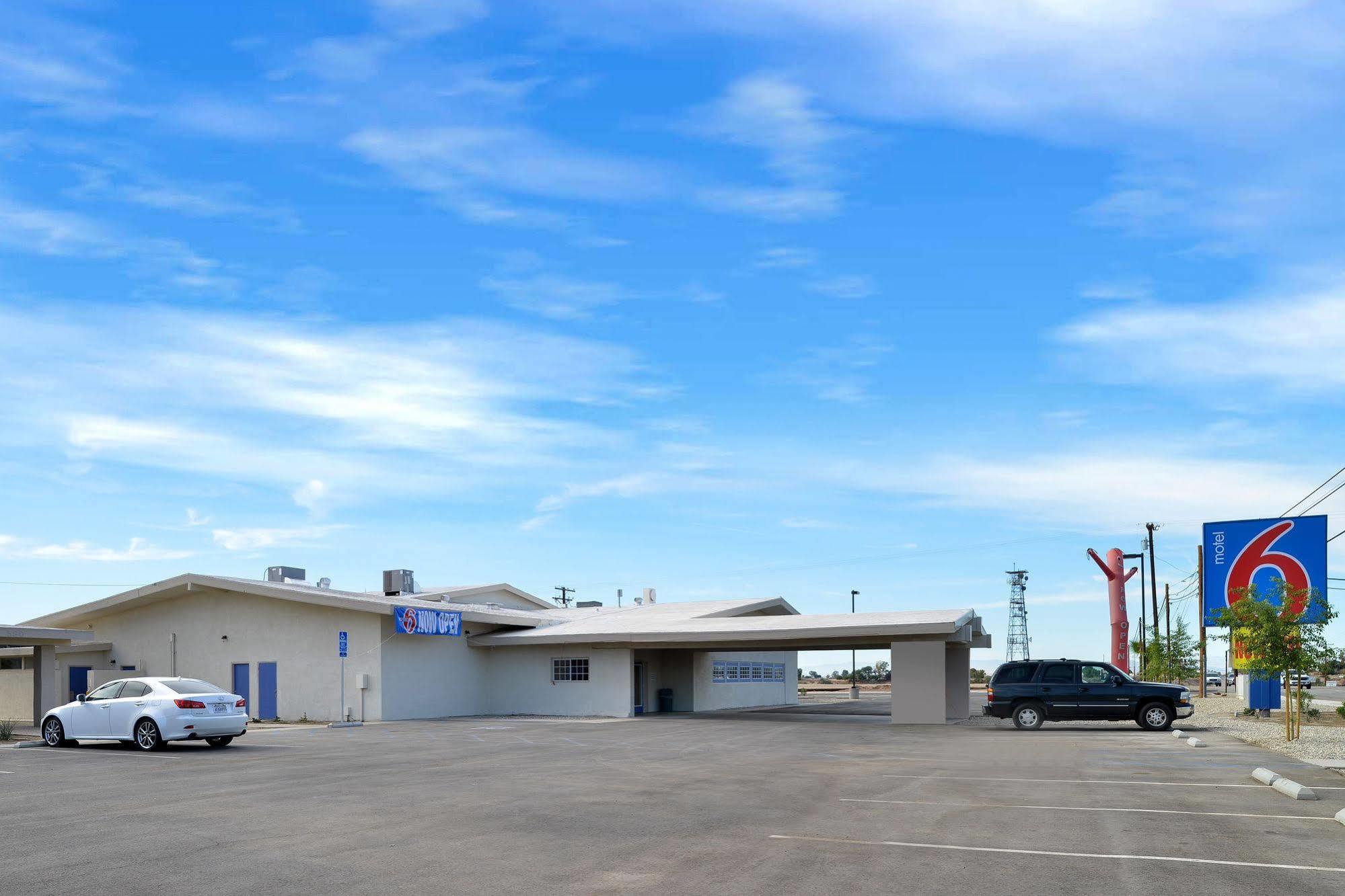 Days Inn By Wyndham Brawley Eksteriør billede